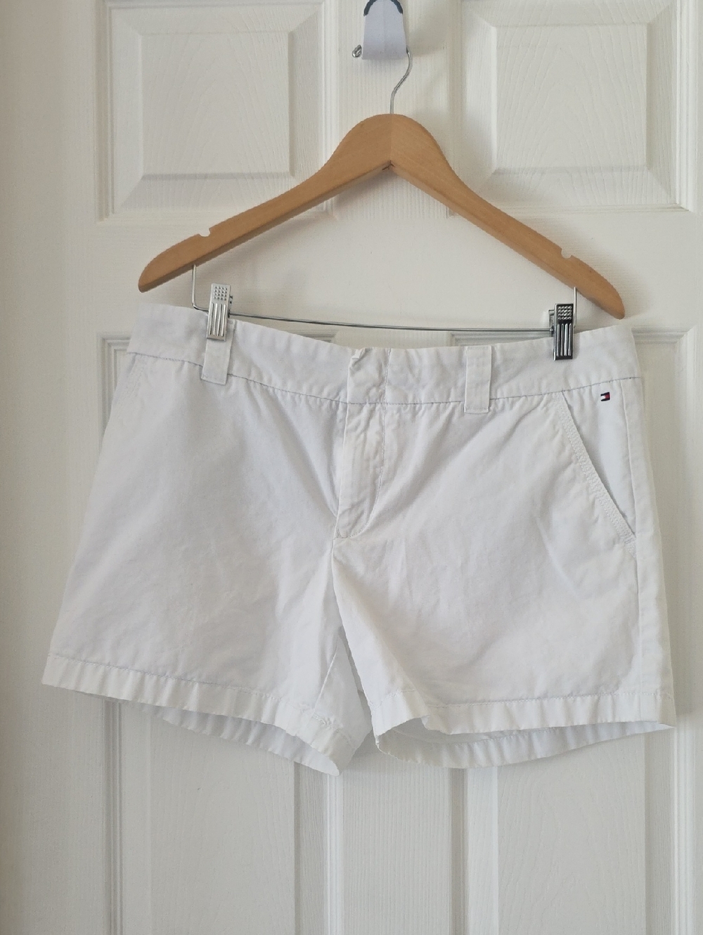 Tommy Hilfiger White Cotton Chino Shorts with Pockets Size 12